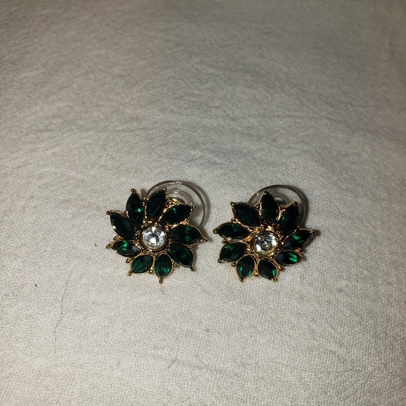 Beautiful Vintage Monet Emerald Green and White Rhinestones pierced Earrings - Picture 2 of 5